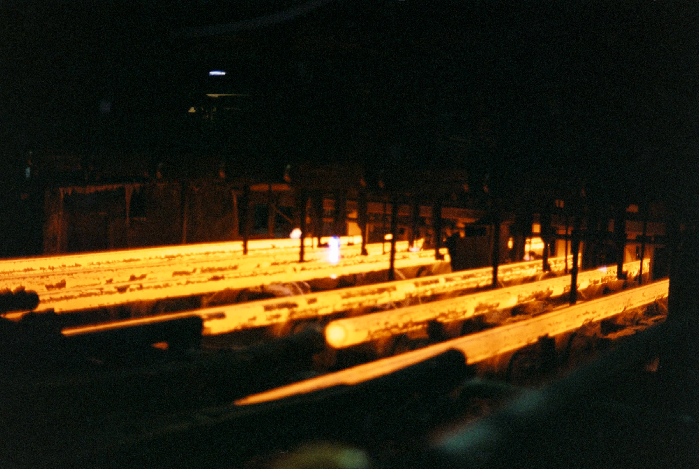 AHP film 2004 11 003 sc240828 img04 NLP